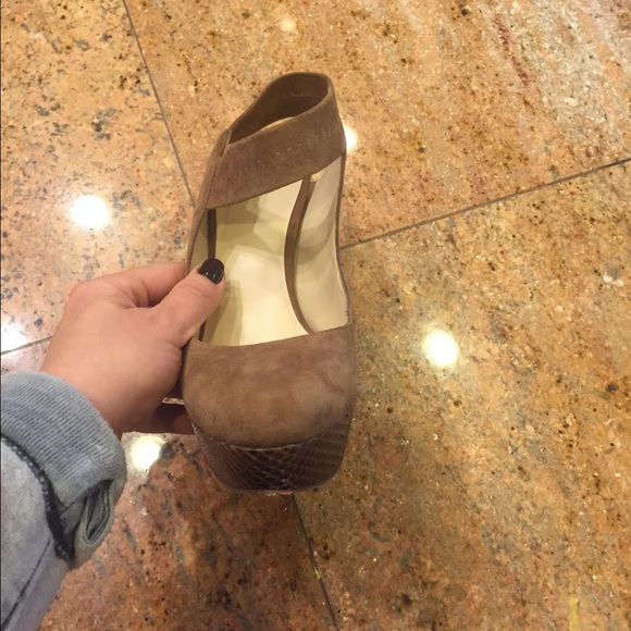 Pella Moda - Picture 3 of 4