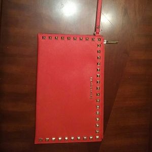 Michael kors clutch
