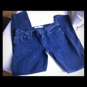 Abercrombie perfect stretch skinny jeans sz 6r/28