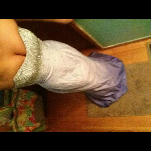 Prom dress - Picture 3 of 4