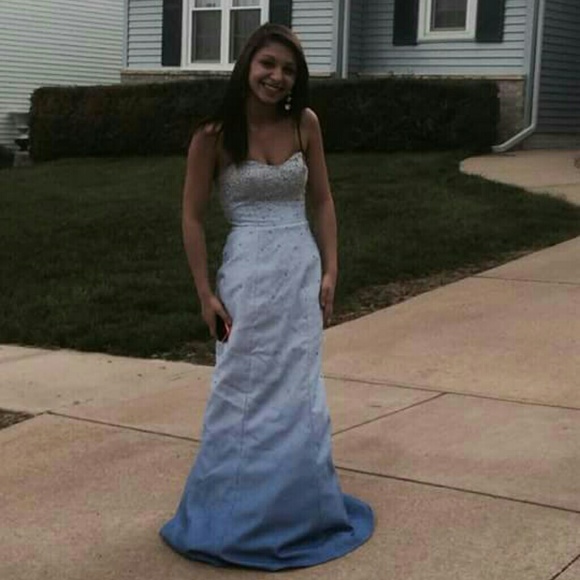 Prom dress - Picture 4 of 4