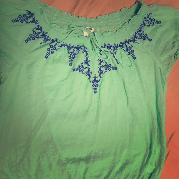 Old navy top