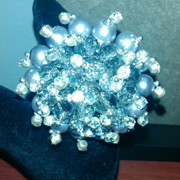 Gray ring - Picture 2 of 3