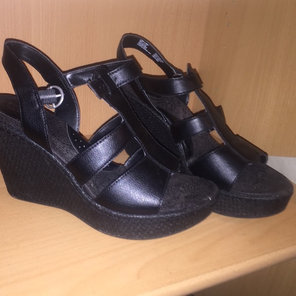 Sonoma size 9 black wedge sandals