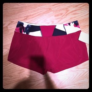 Lululemon run times shorts NEW with tags size 10