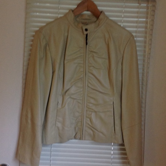 Real leather thia jacket.
