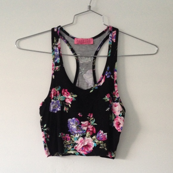 🚫BUNDLED🚫Floral racerback crop top