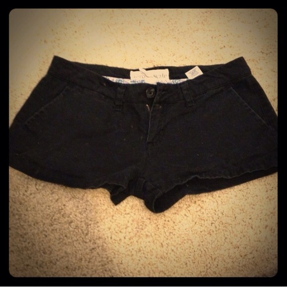 Bundle - Picture 2 of 4