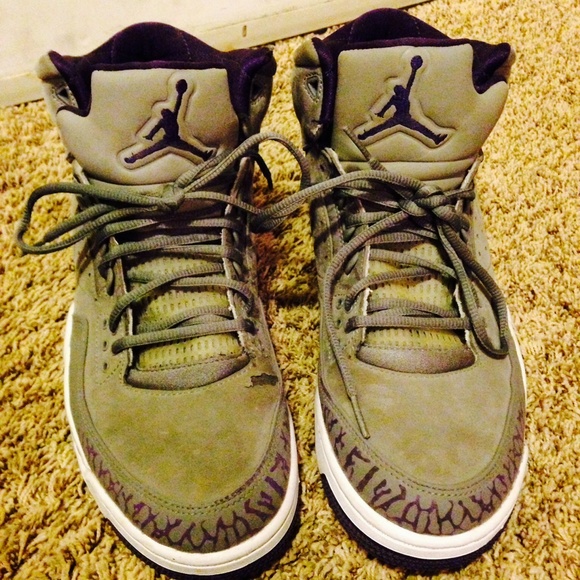 Jordan's/grey/purple Mens - Picture 2 of 3