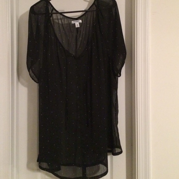 Old Navy short sleeve light top. Never worn.