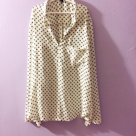 Flower polka dot looking Button Up