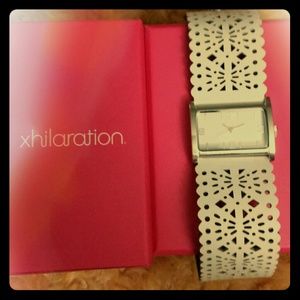 •••SOLD••• White Leather Strap Face Watch