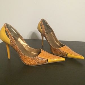 Pointy toe stiletto
