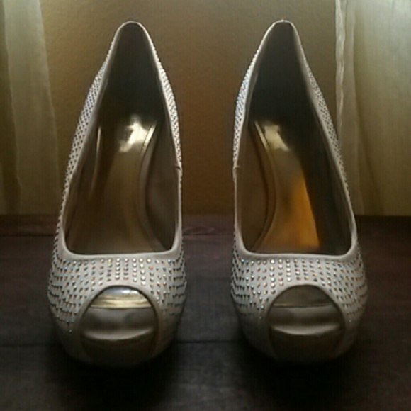 Sparkled heels