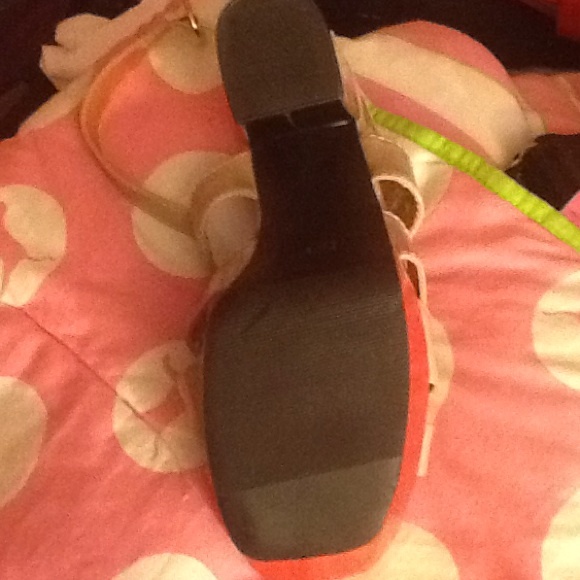 Sold on bundle - Picture 3 of 3