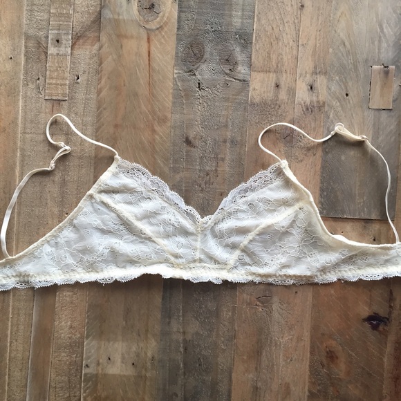 Urban Outfitters Tops - Urban Outfitters Lace Bralette *NEW*