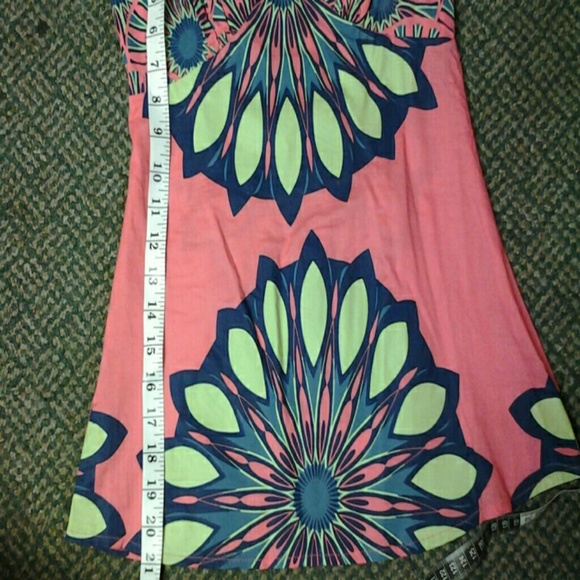 LOVE... Jr size Small Top - Picture 3 of 4