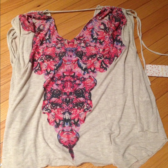 ➡️price FIRM➡️ Free People top NWT size L - Picture 2 of 4