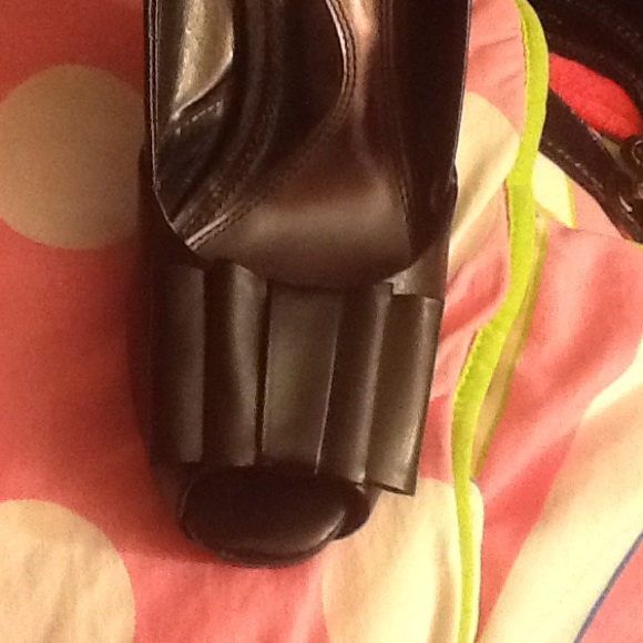 Sold on bundle - Picture 3 of 4