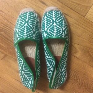 Diane Von Furstenberg canvas loafers