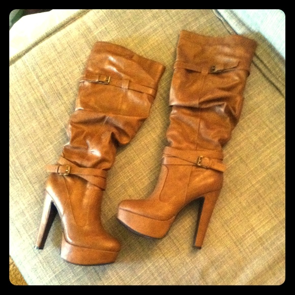 delicious Boots - Delicious brown high heeled sexy boots size 8