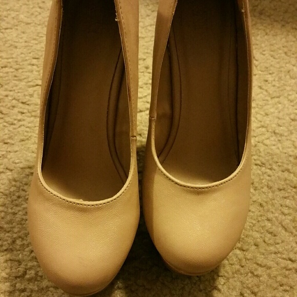 nude wedge heels