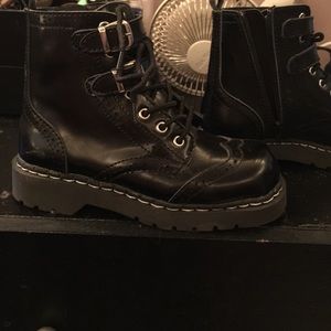 Tuk boots. Never ever worn