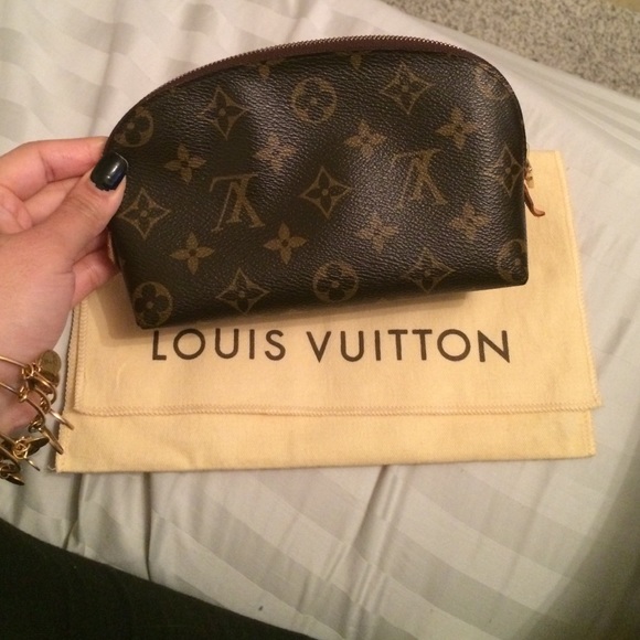 cosmetic pouch