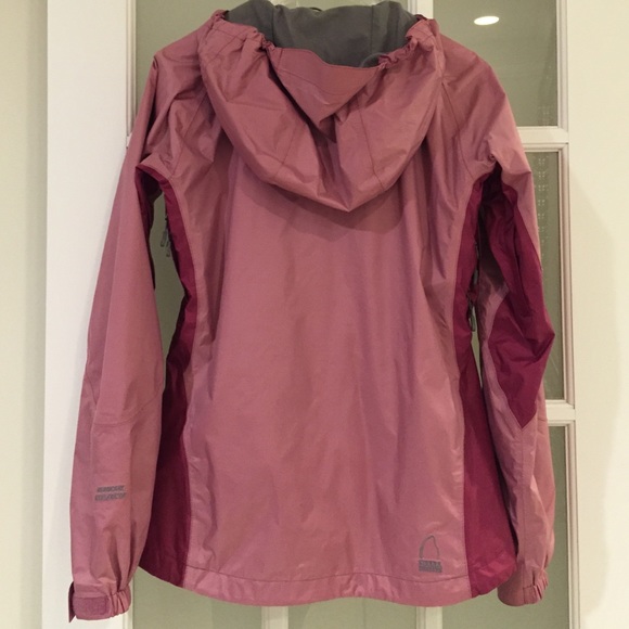 Pink hooded Jacket wind breaker - Picture 2 of 3