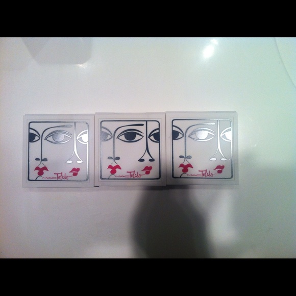 Mac Ripe Peach Blush SOLD - Picture 3 of 3