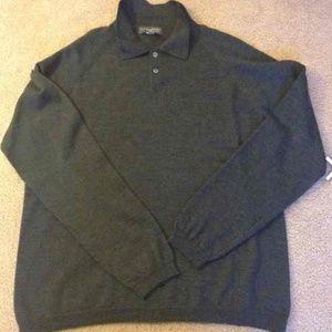 Men's sweater