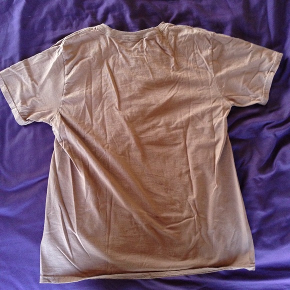 Burger with a crown Tshirt men's medium - Picture 3 of 4