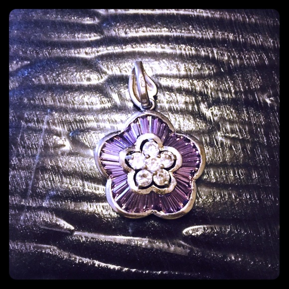 925 Sterling Silver Amethyst CZ pendant