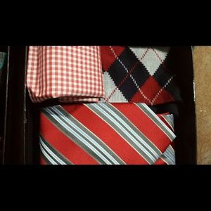 Tie set