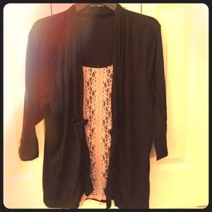 Pink lace and black top. 3/4 sleeve