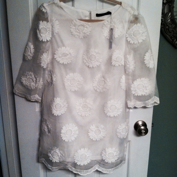 SOLD IN BUNDLE floral white dress