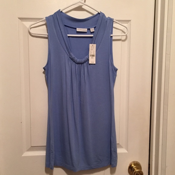 Baby blue tank shirt.