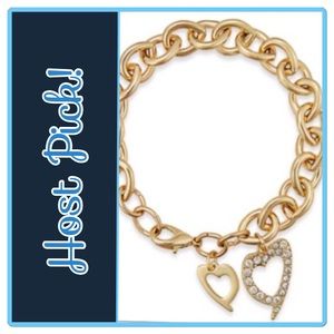 ☀️CLEARANCE☀️ NWOT Heart Charm Bracelet