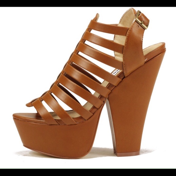 Glendael Cognac Heels - Picture 2 of 4