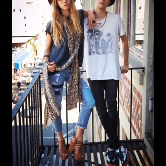 Glendael Cognac Heels - Picture 3 of 4