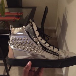 Giuseppe Zanotti