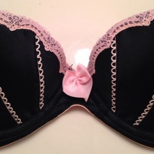 Victoria's Secret bra