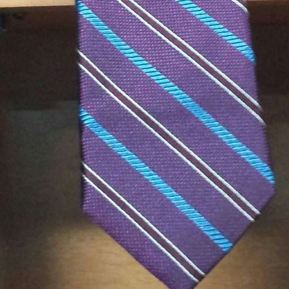 SHIRT - Picture 3 of 4