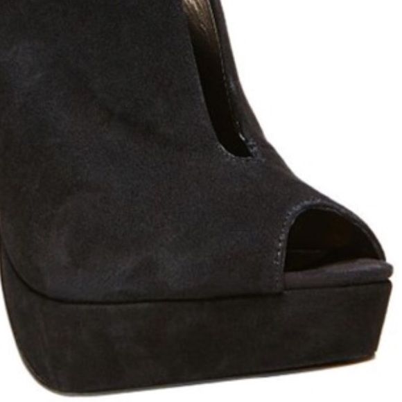 Steve Madden Black Suede Platform High Heel Ankle Boots - Picture 6 of 8