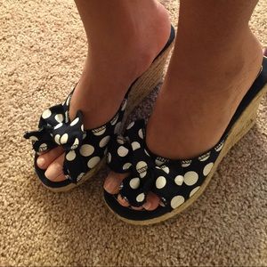 Shoe bundle for howies2027