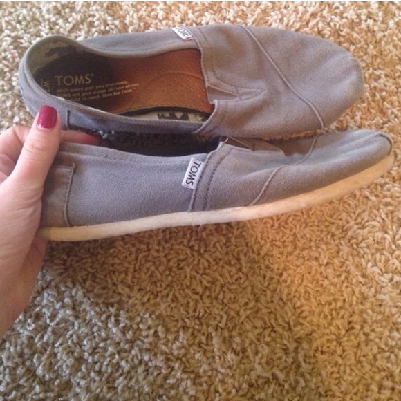 Grey toms!!😍 for @gonnabehismrs