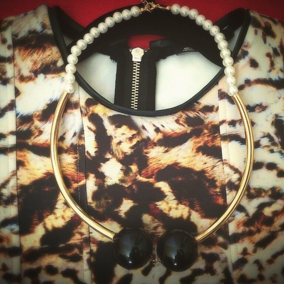 Torques Necklace! - Picture 4 of 4