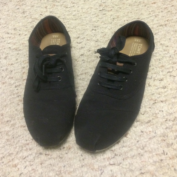 Men's Tom's
