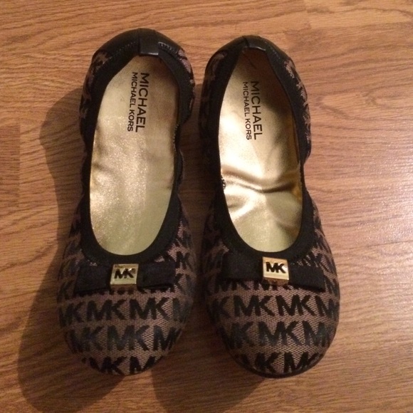 Michael Kors Flats