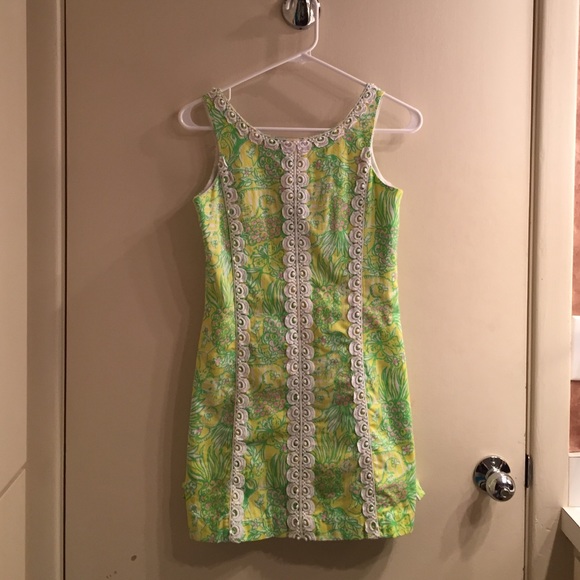 Lilly Pulitzer shift dress